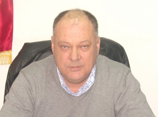 Finanţele Publice verifică afacerile primarului din Tuzla cu sala de sport